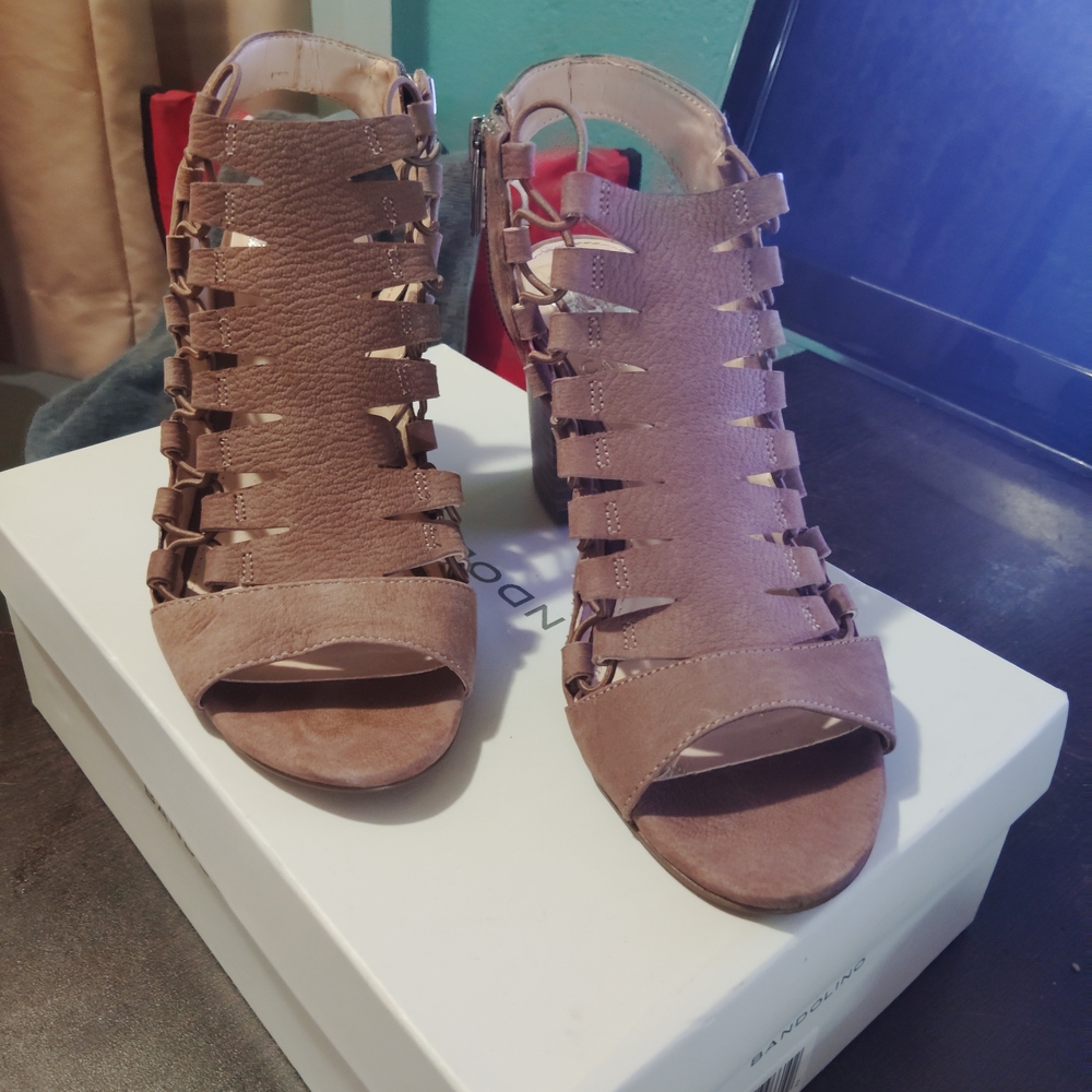 Vince Camuto Tan Gladiator Sandals